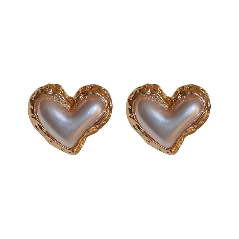 Yz228 Love Heart Stud Earrings