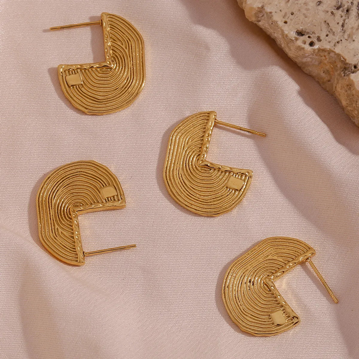 Antique Style Earrings-1 Pair Retro Stripe Stainless Steel Plating Ear Studs