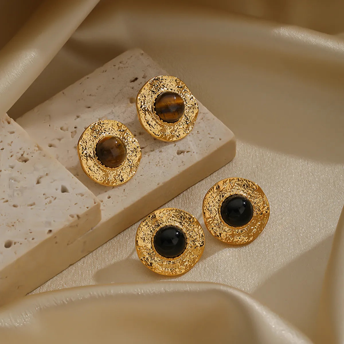 Designer Diamond Earrings-1 Pair Retro Luxurious Round Inlay Copper Tiger Eye Obsidian 18K Gold Plated Ear Studs