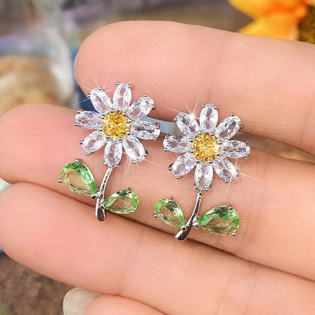 Silver Earrings with Diamonds-1 Pair Simple Style Shiny Daisy Inlay Copper Zircon Ear Studs