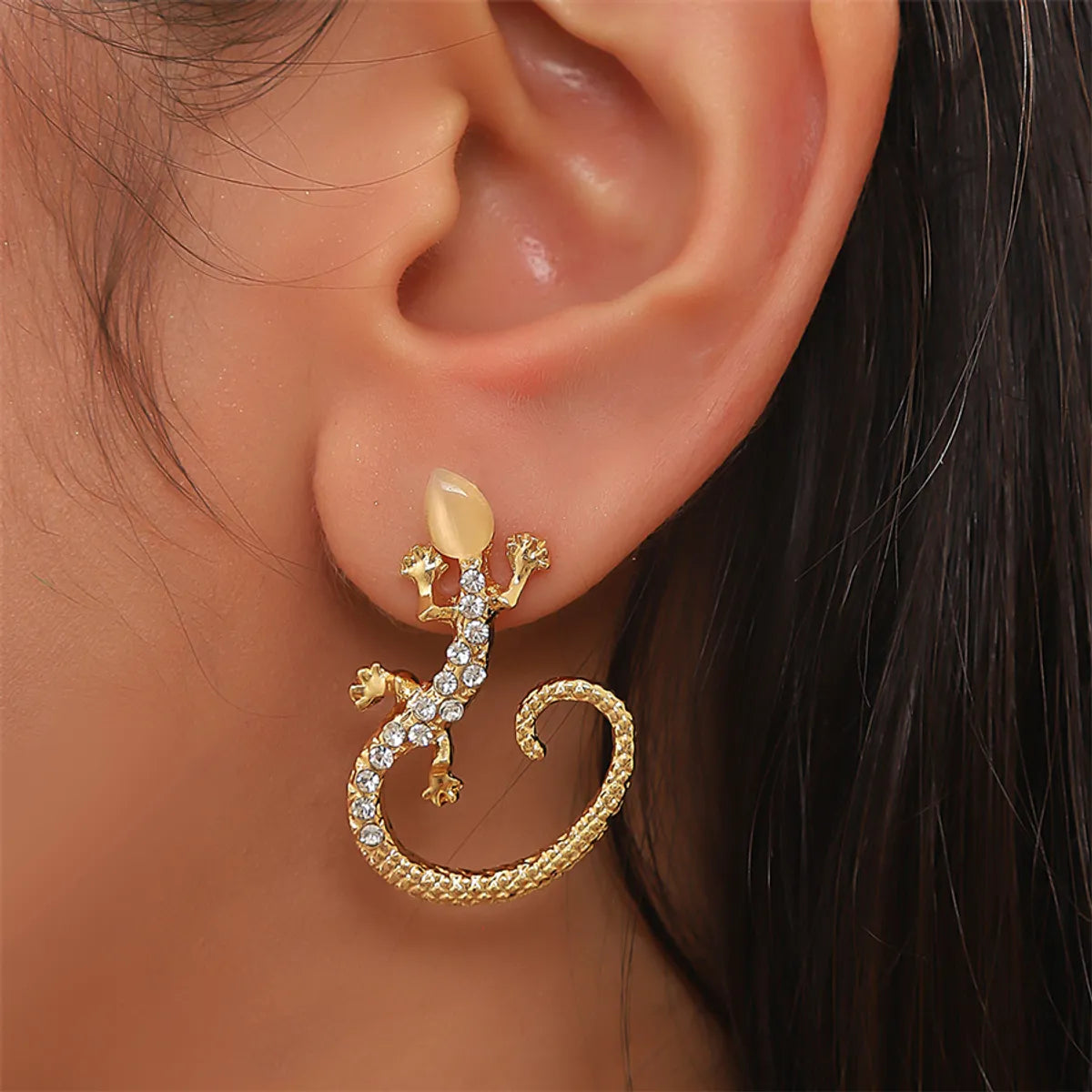 Elegant Gemstone Drop Earrings-1 Piece Simple Style Gecko Inlay Alloy Rhinestones Ear Studs