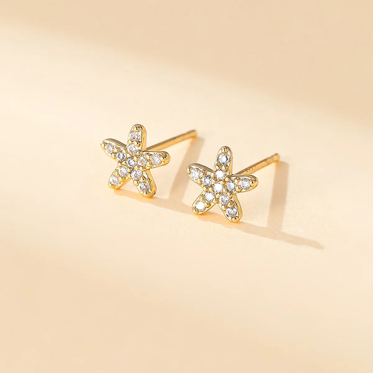 Nature Inspired Earrings-1 Pair Casual Simple Style Shiny Starfish Plating Inlay Copper Artificial Pearls Zircon 18k Gold Plated Ear Studs