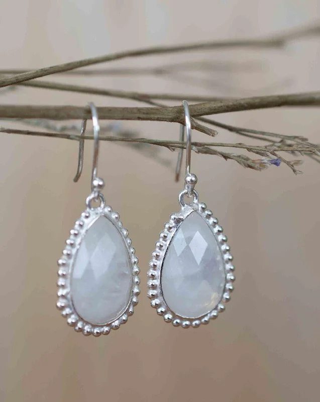 Vintage Silver Earrings-Moonstone Earrings ~ Sterling Silver 925 ~ ME195