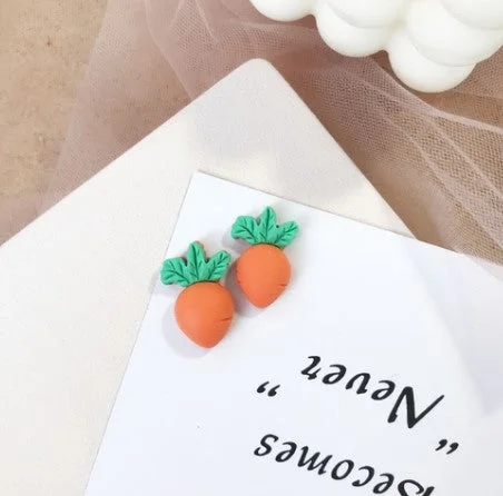 Carrot Ear Clip