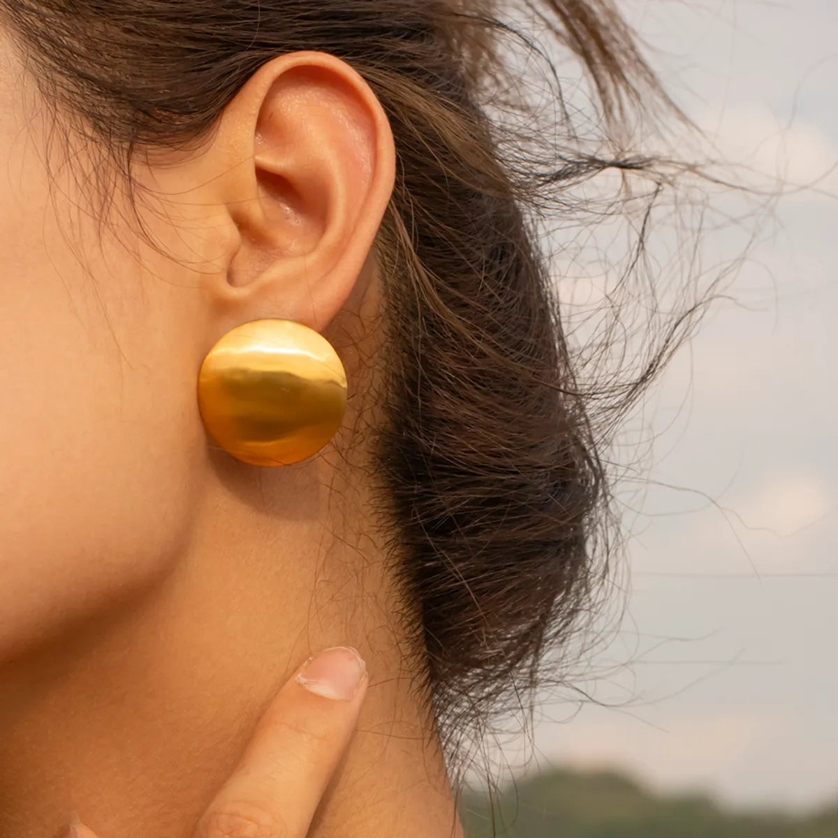 Modern Earrings for Teens-1 Pair Simple Style Solid Color Plating Stainless Steel 18k Gold Plated Ear Studs