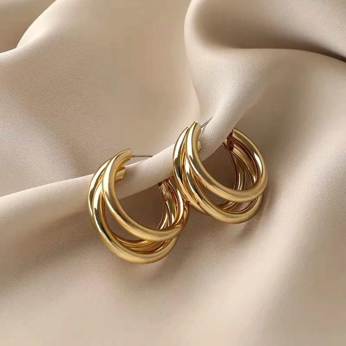 Unique Gold Earrings-1 Pair Fashion Solid Color Plating Metal Ear Studs