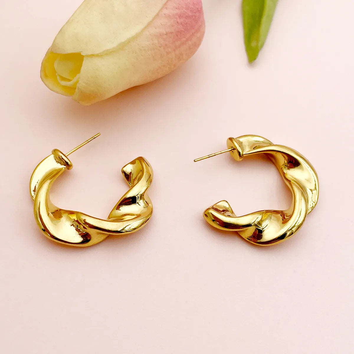 Round Hoop Earrings-1 Pair Simple Style Commute C Shape Twist Plating Stainless Steel Gold Plated Ear Studs