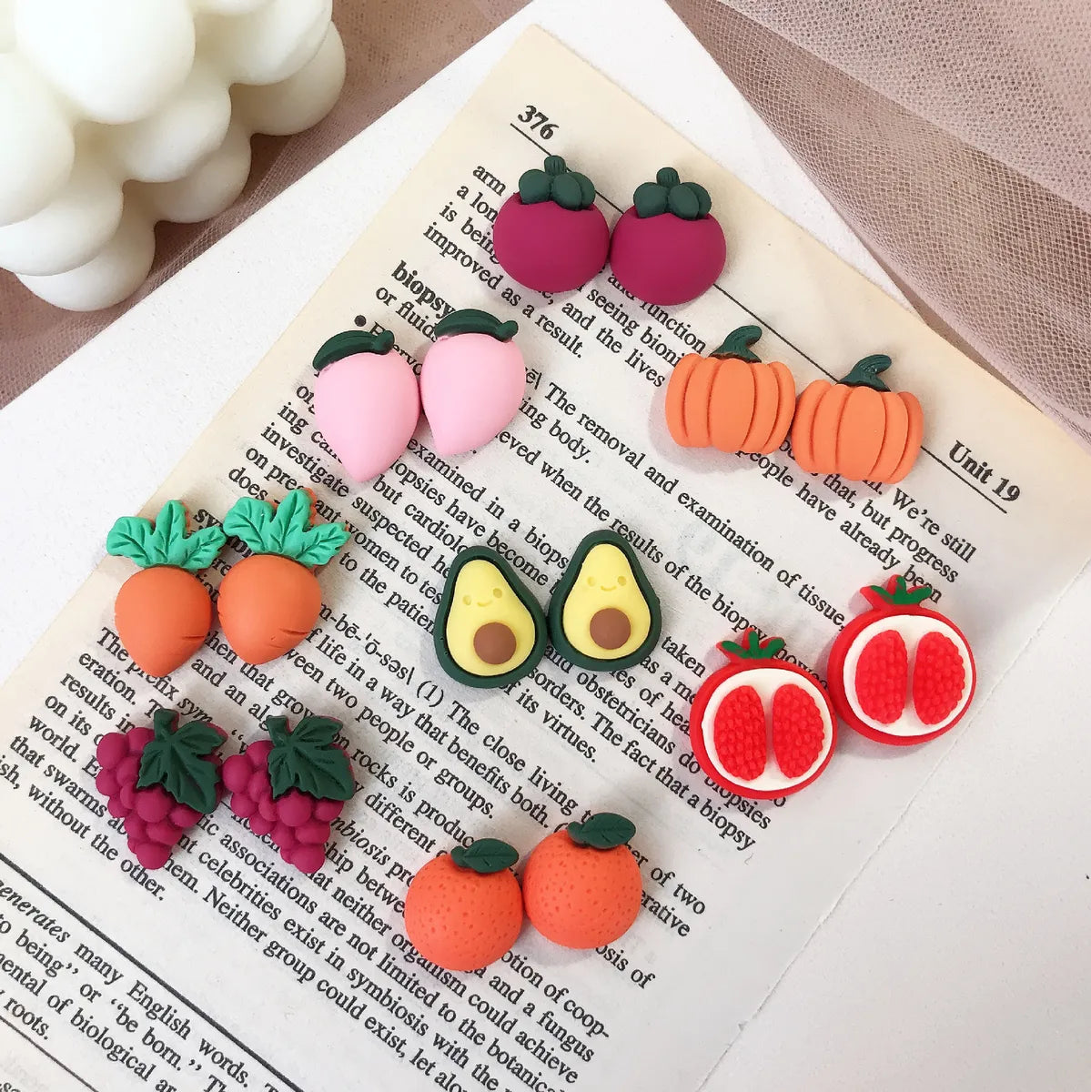 Vintage Gold Earrings-1 Pair Cute Fruit Resin Plating Women's Ear Studs