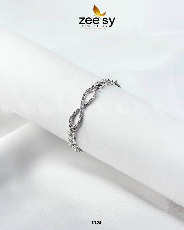 Women’s Wedding Bracelet with Diamonds-Ojos Bracelet