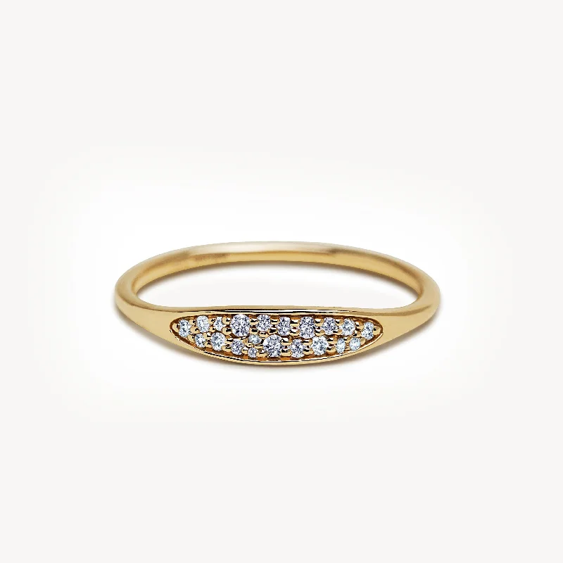 Elegant Wedding Ring with Sapphires-Diamond Pave Ellipse Ring