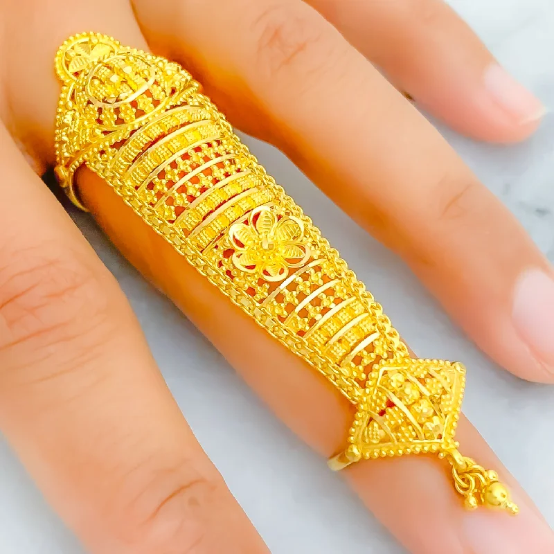 Trendy Stackable Rings-Tasteful Floral 22k Overall Gold Finger Ring