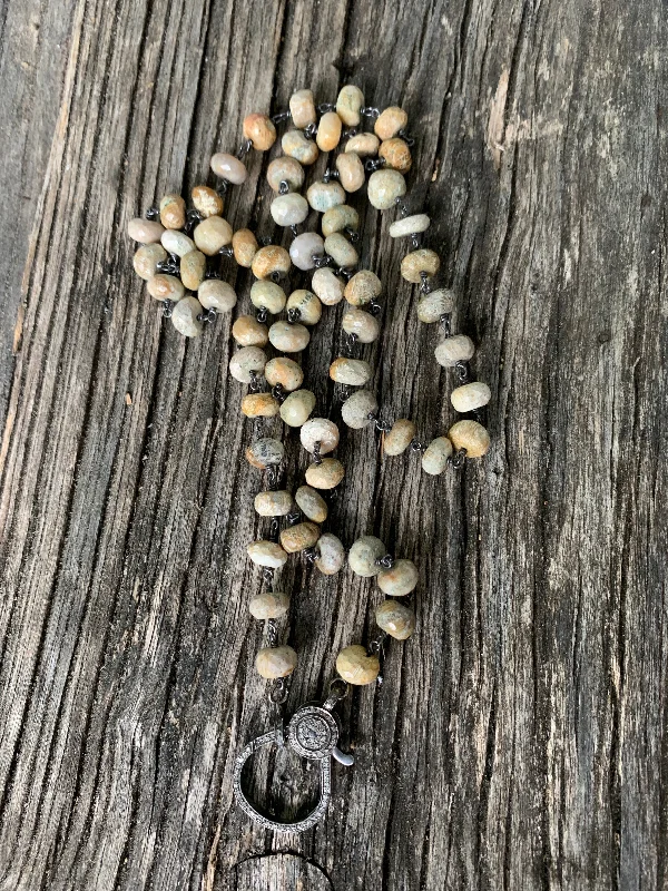 Matte Quartz Beaded Necklace with Pave Diamond Clasp